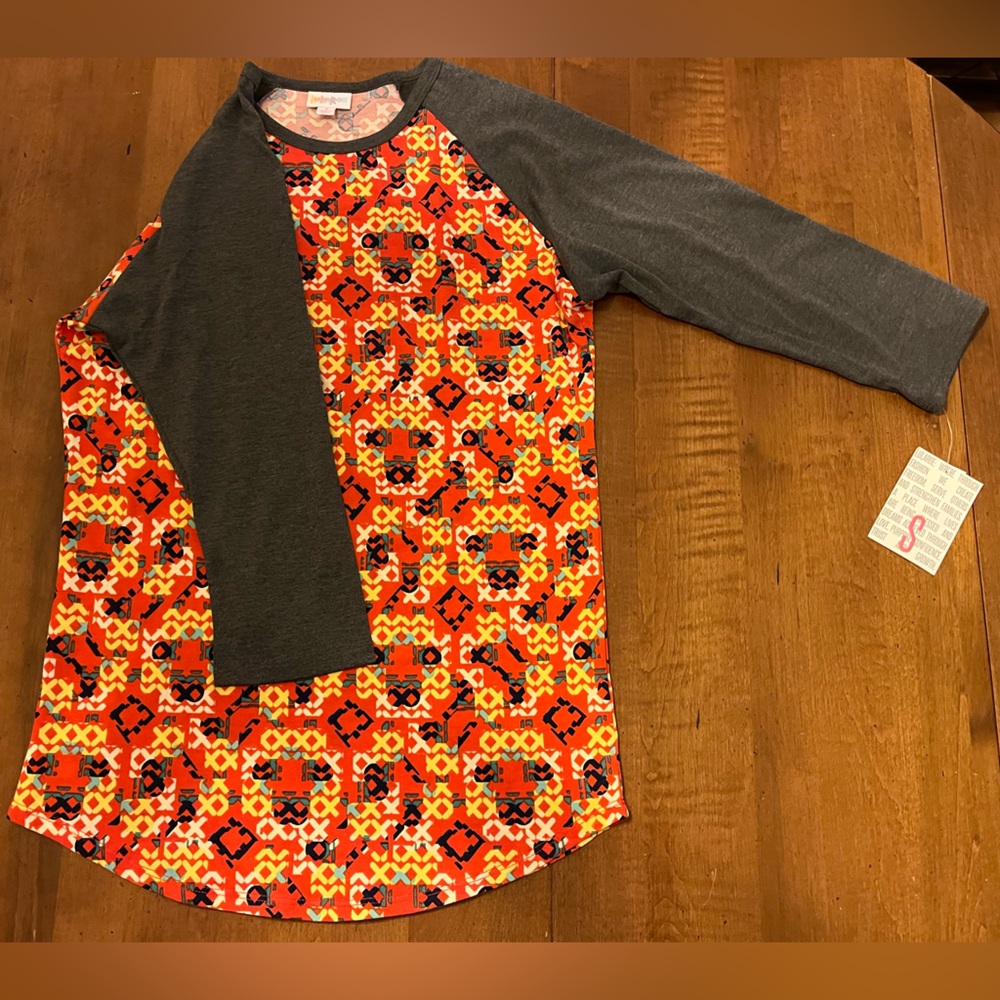 Lularoe Geometric Print Top - Red and Gray